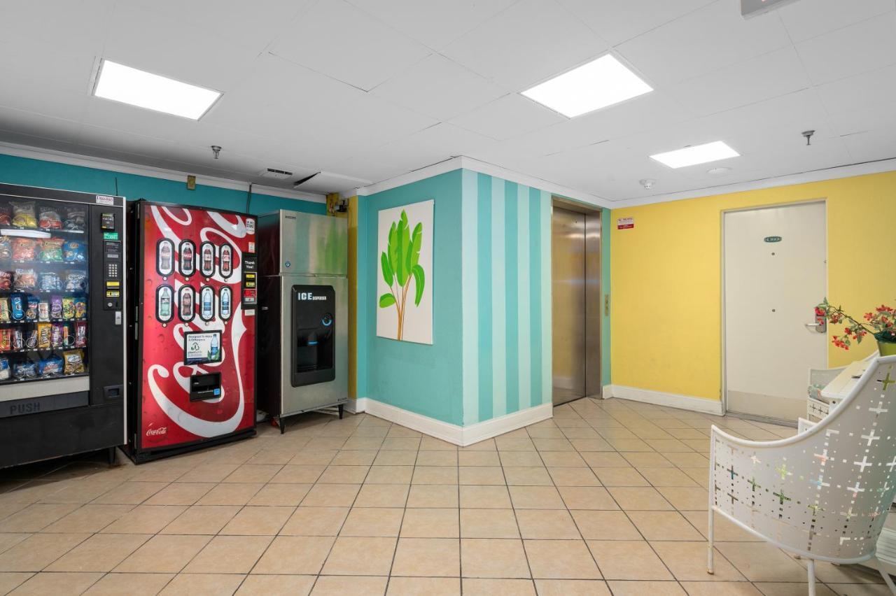 Cayman Suites Hotel Ocean City Kültér fotó